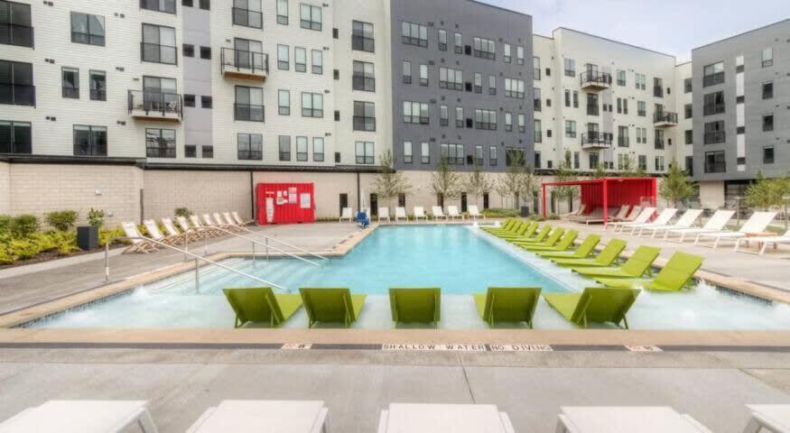 Cozysuites Spacious Sdo, Lawrenceville Pittsburgh Exterior photo