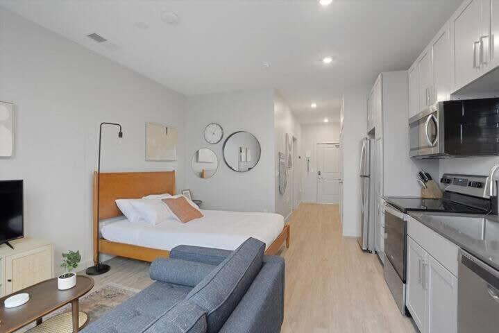 Cozysuites Spacious Sdo, Lawrenceville Pittsburgh Exterior photo